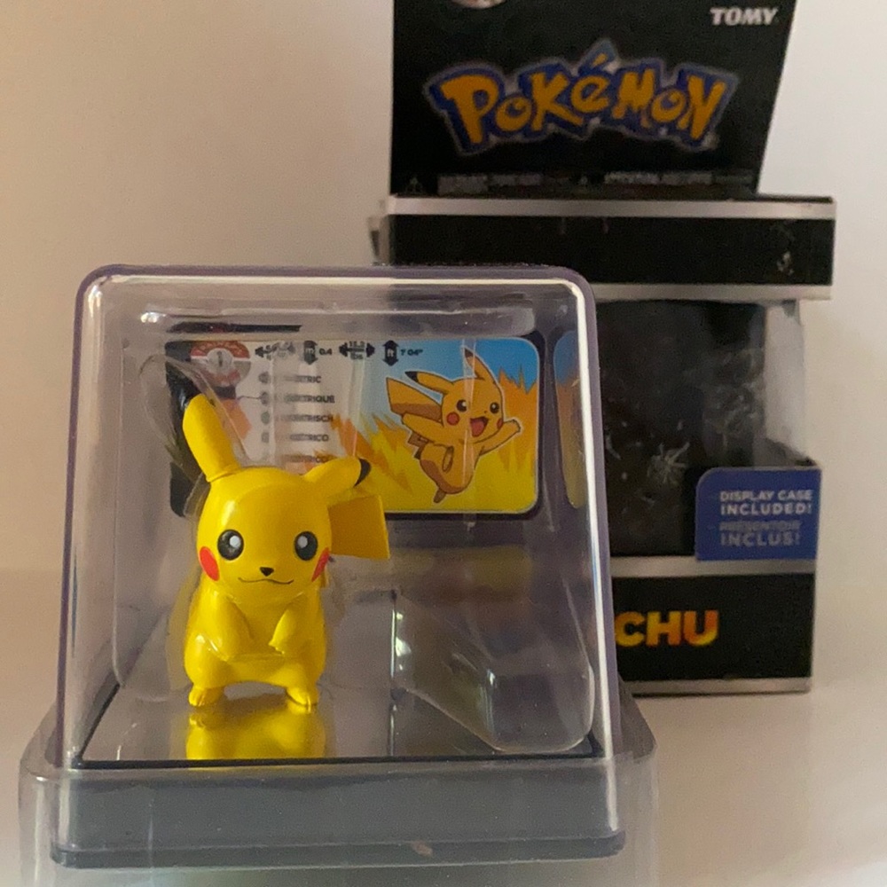 Tiny.com Pikachu